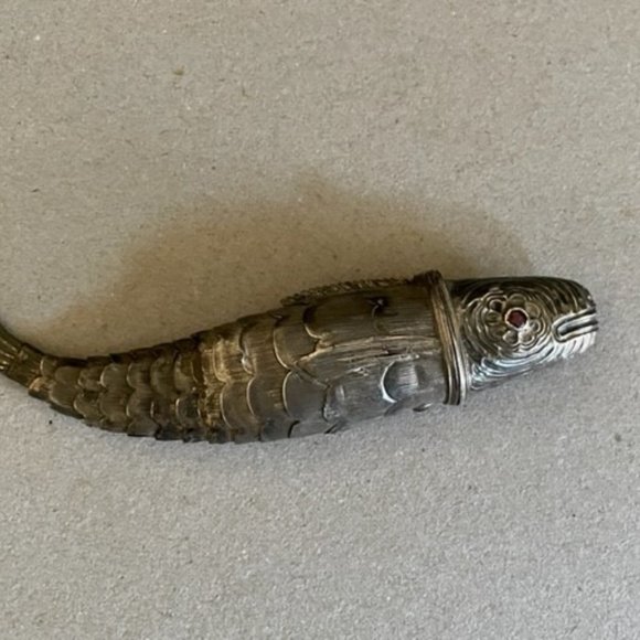 Antique Continental Articulated Fish Garnet Fine Silver Vinaigrette Late 18-19th - Picture 12 of 14